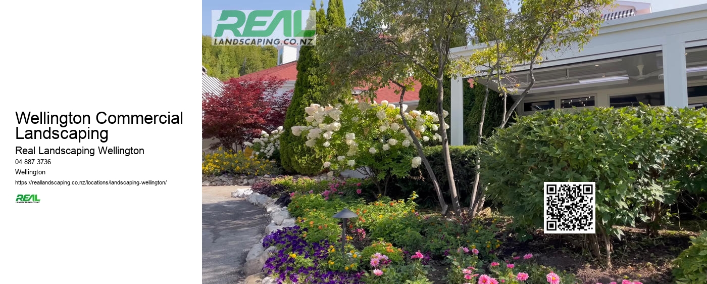 Wellington Commercial Landscaping